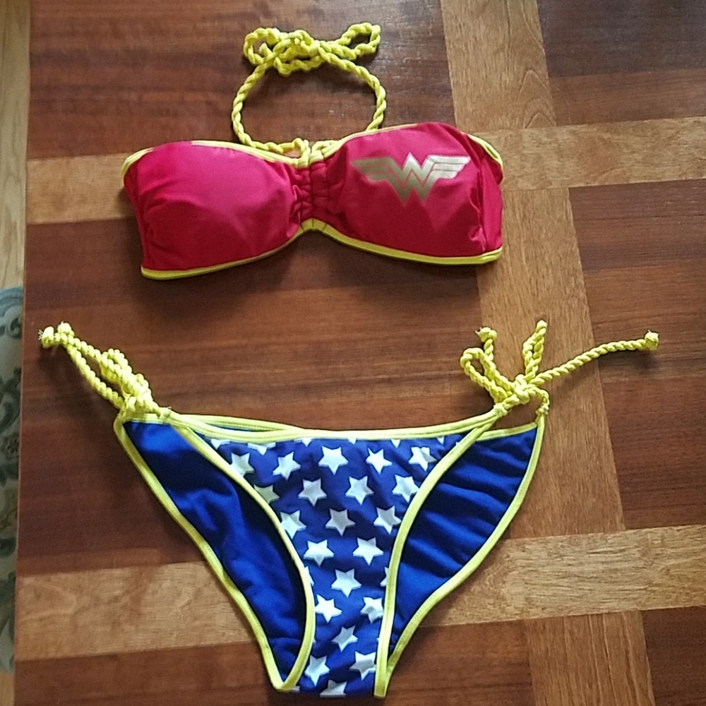 Wonder Woman swimsuit DC